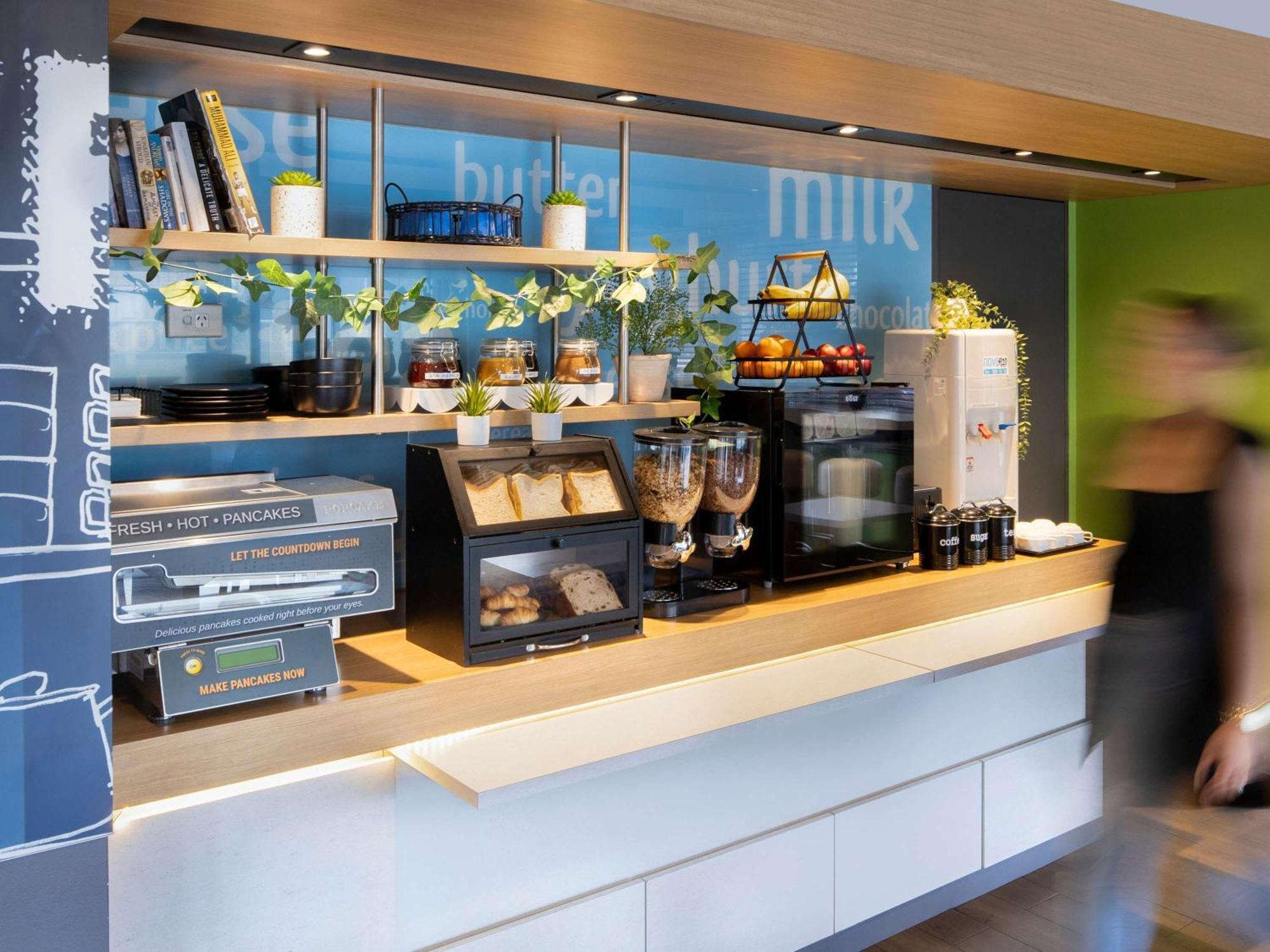 Ibis Budget - Casula Liverpool Exteriér fotografie