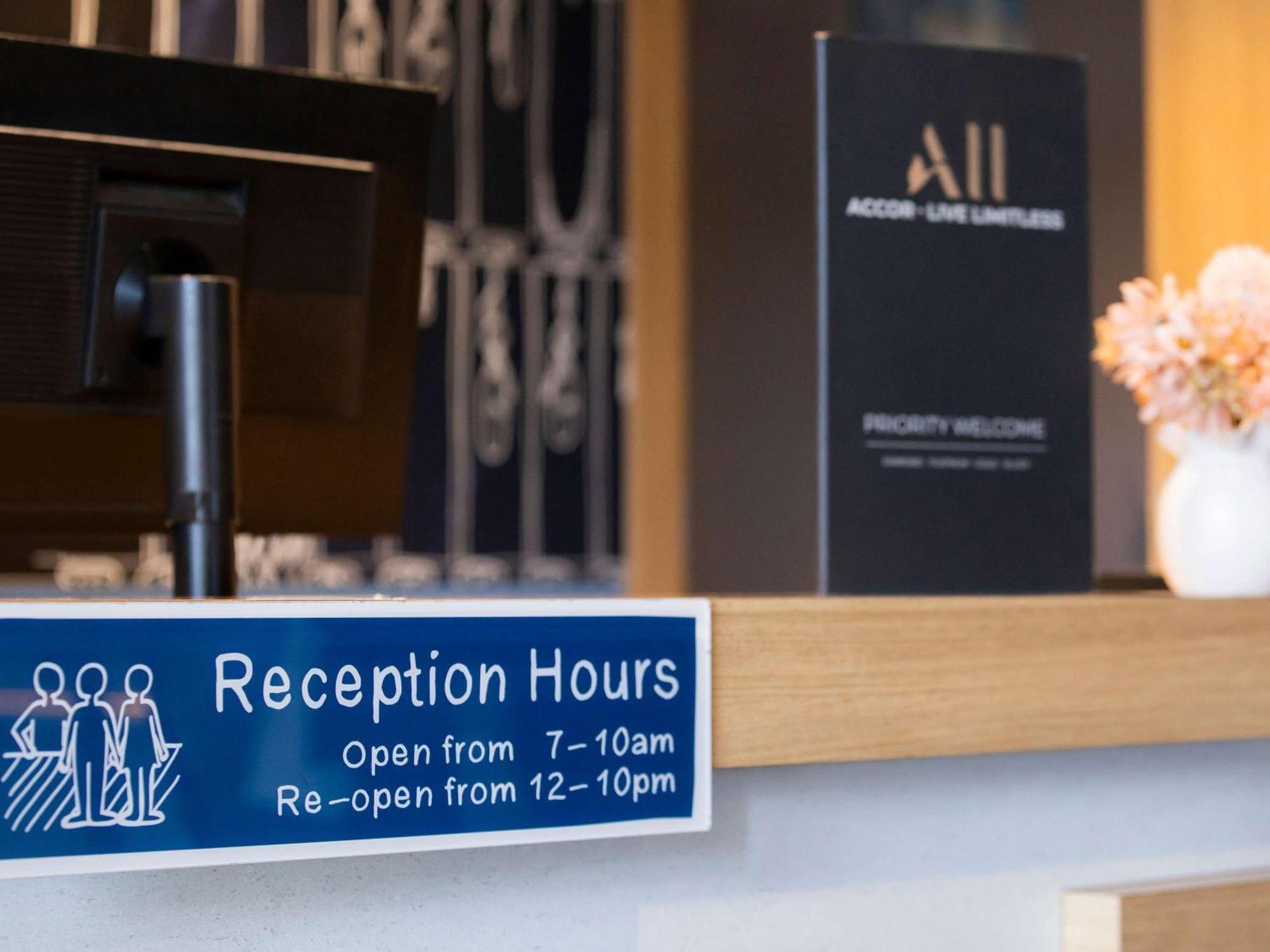 Ibis Budget - Casula Liverpool Exteriér fotografie