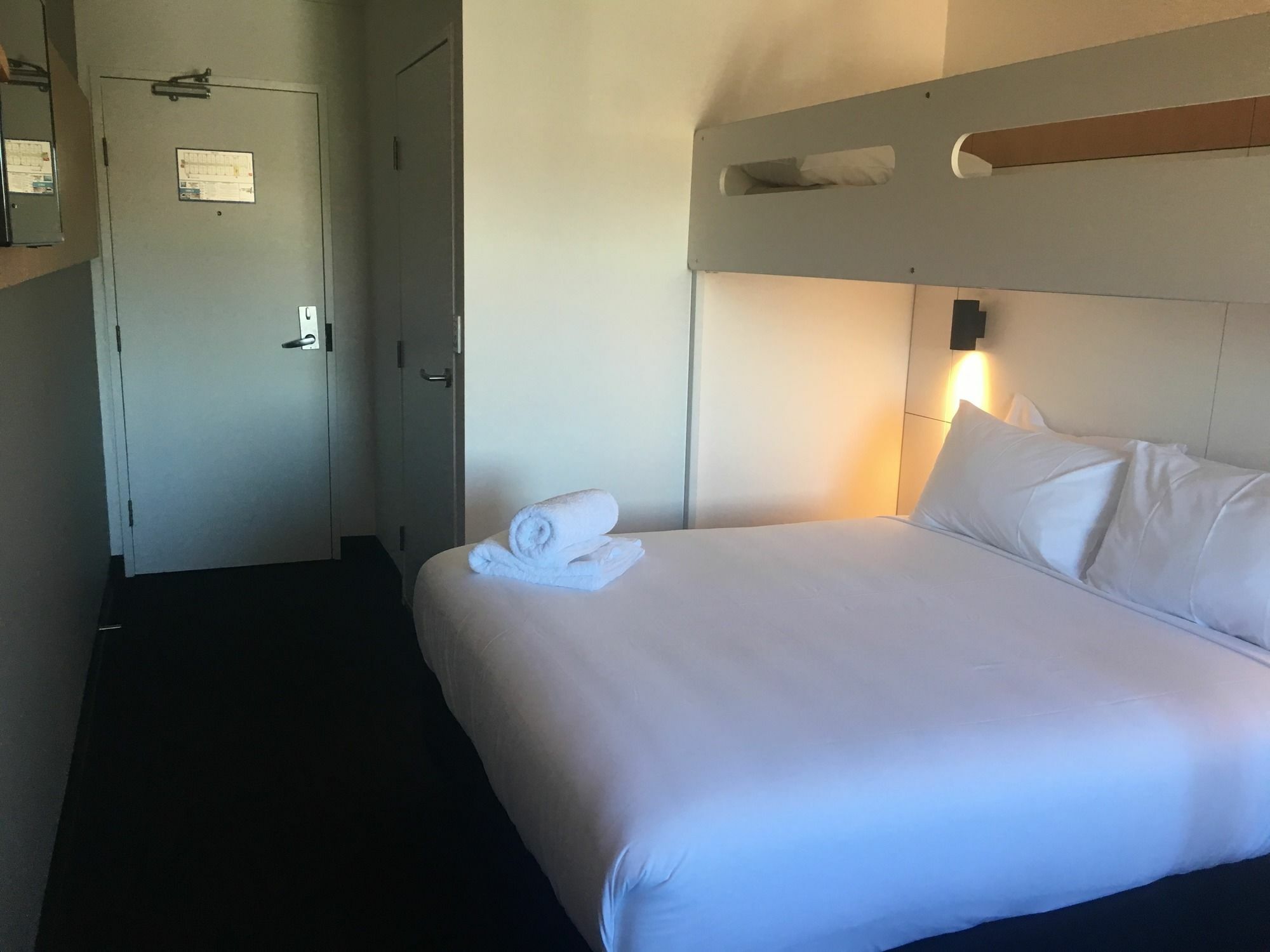 Ibis Budget - Casula Liverpool Exteriér fotografie