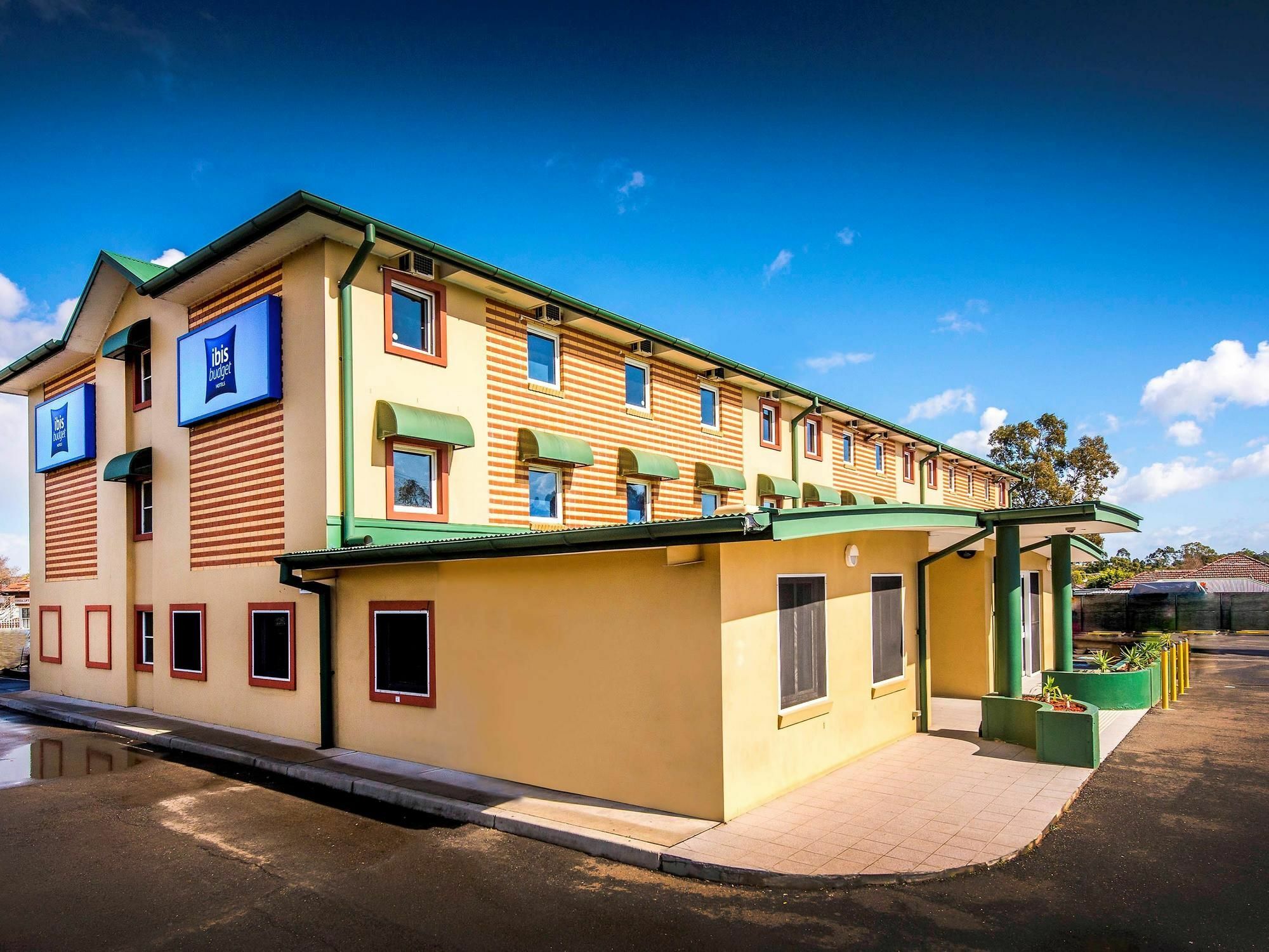 Ibis Budget - Casula Liverpool Exteriér fotografie